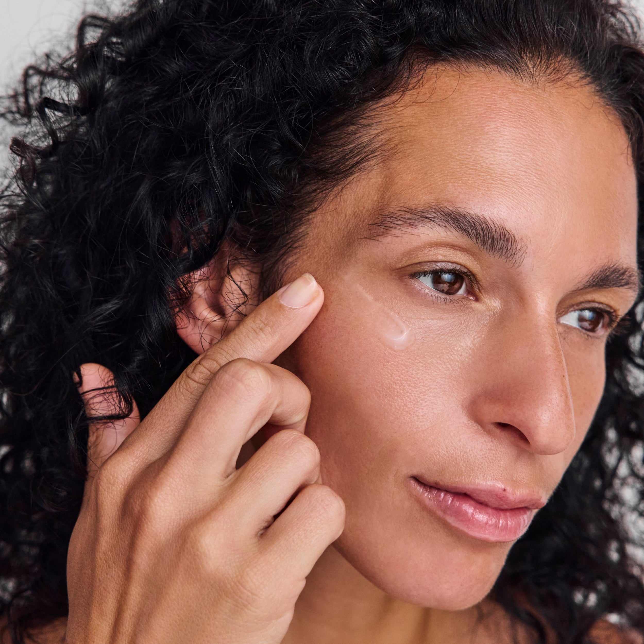 The Brightening Serum